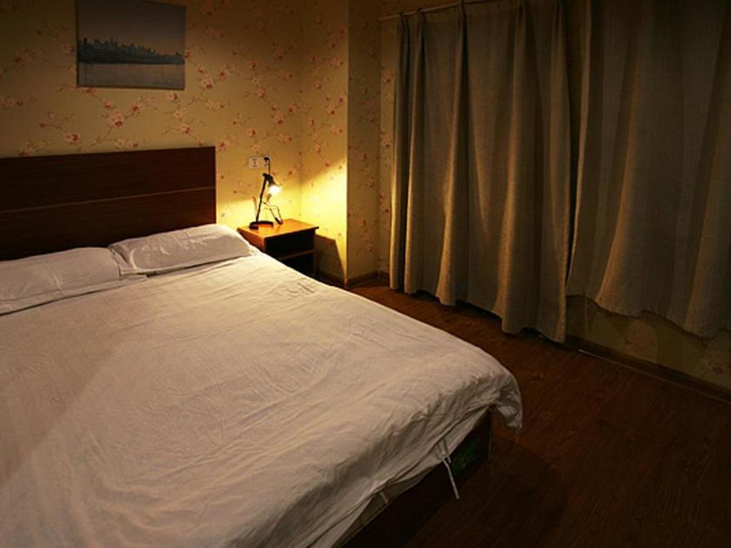 Nanjing Sunflower International Youth Hostel Exterior photo